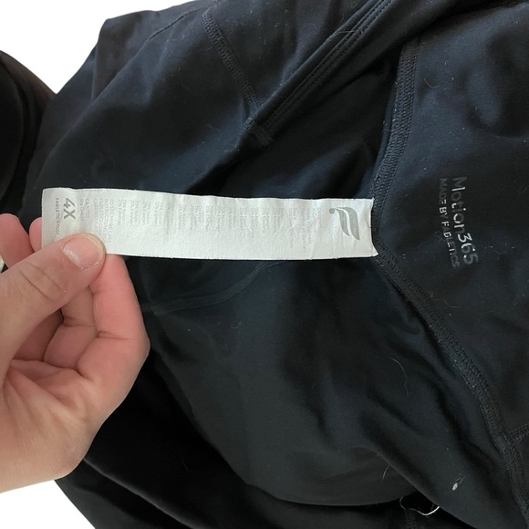 Fabletics Motion365 High Rise Black Leggings 4X Plus Size Women’s - Picture 4 of 4